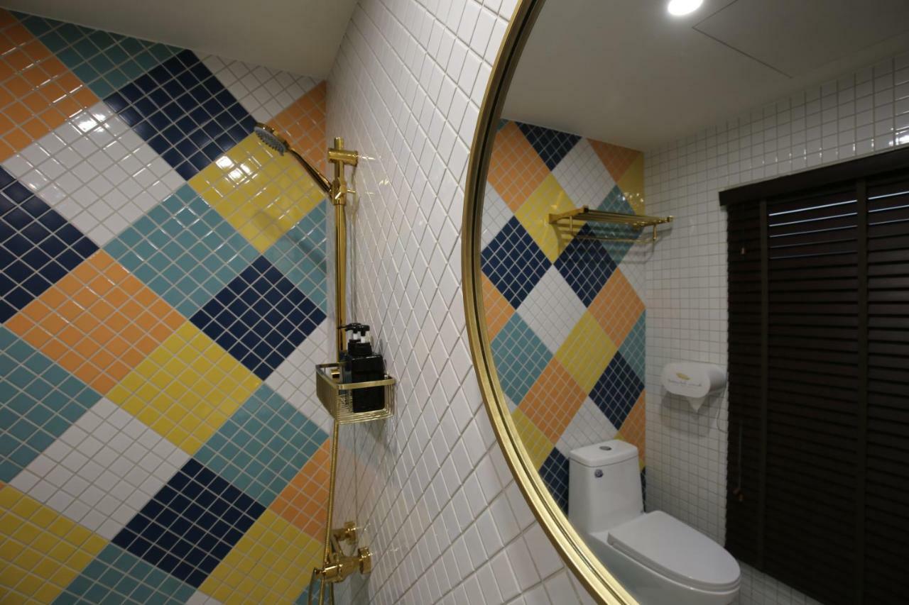 Apartamento Yes Yes I Am Willing Tainan Exterior foto