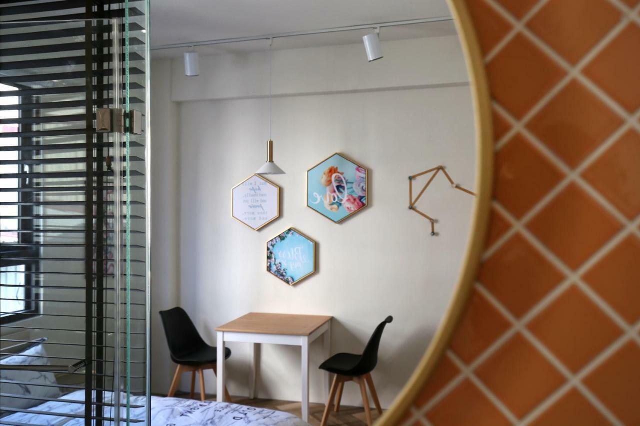 Apartamento Yes Yes I Am Willing Tainan Exterior foto